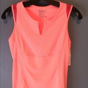 Tennis tank.