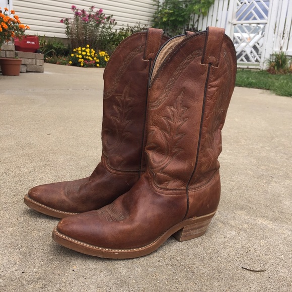 Women's Abilene Leather Cowboy Boots. Size 9.
