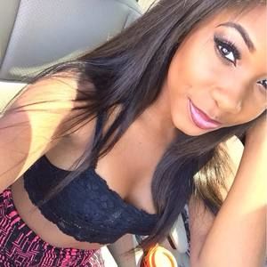 Meet your Posher, Jade