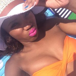 Meet your Posher, Jones