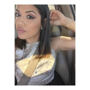 Meet your Posher, Courtney