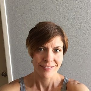 Meet your Posher, Kristin