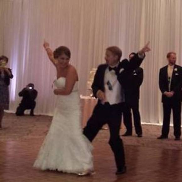 Meet your Posher, Marisa - Picture 1 of 1