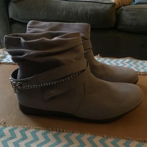 Juicy couture boots grey suede nWOT