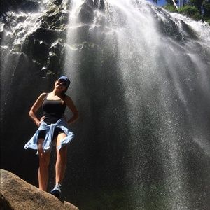 Meet your Posher, Mallory