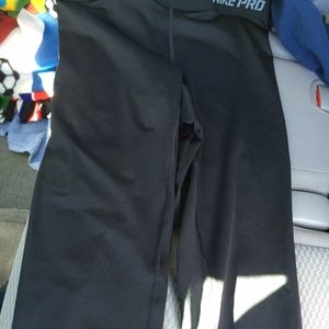 Nike pro compression leggings