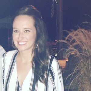 Meet your Posher, Hillary