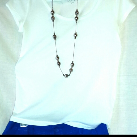 White tee - Picture 3 of 3