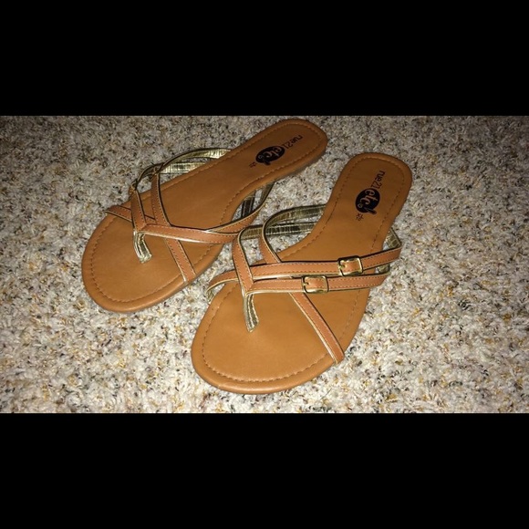 brown & gold sandals