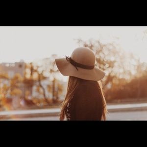 Meet your Posher, Camilla