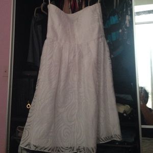 white dress like new