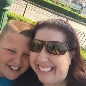 Meet your Posher, Rebecca