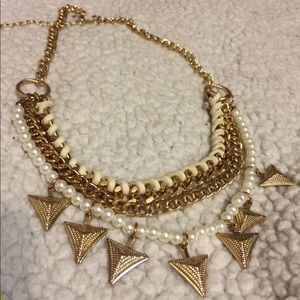 Forever 21 Necklace