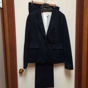 Banana Republic 98% cotton navy blazer