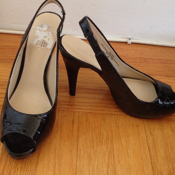 Nine West peep toe heels