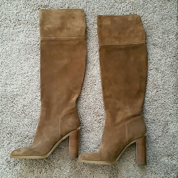 Michael Kors OTK Regina suede boots.Fall ready!