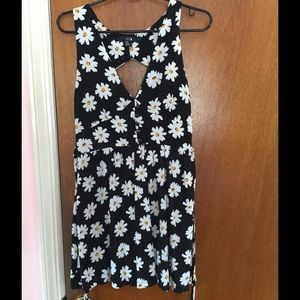 daisy print dress