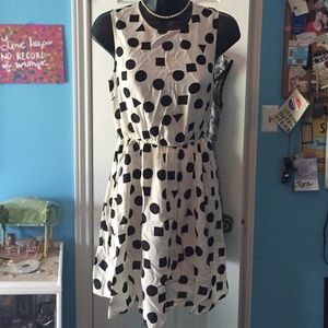 Geometric pattern ivory and black dress