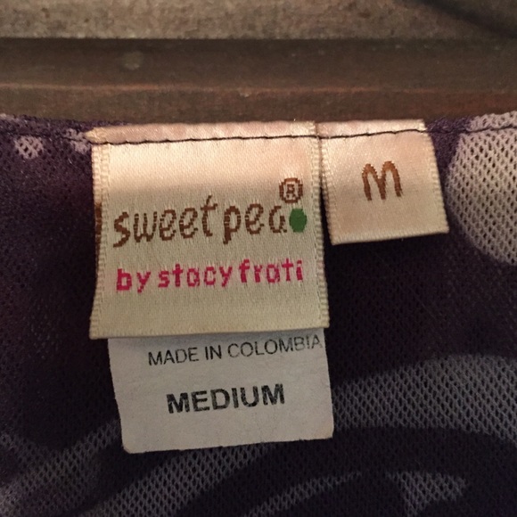 Top - Picture 2 of 3