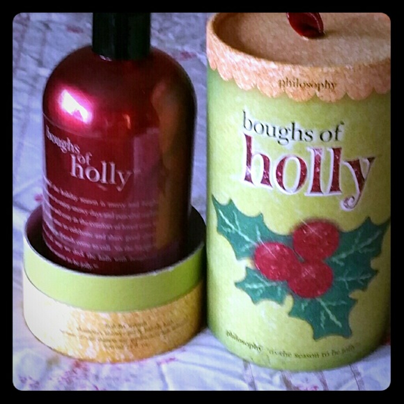 Philosophy boughs of holly brand new 24 Oz