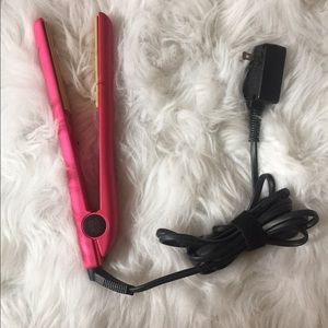 Pink Chi flat iron