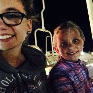 Meet your Posher, Vanessa