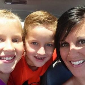 Meet your Posher, Lyndsey