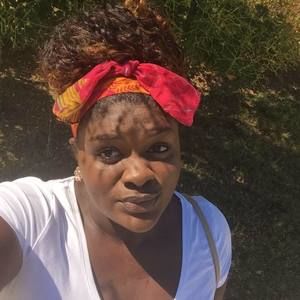 Meet your Posher, Lujaline moreno