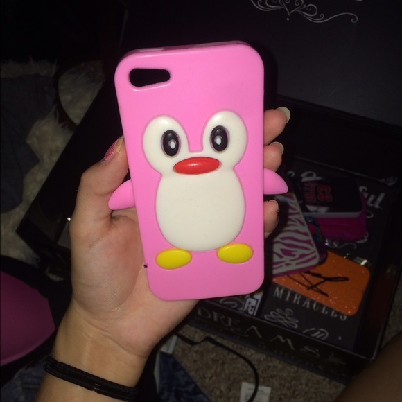 Penguin phone case