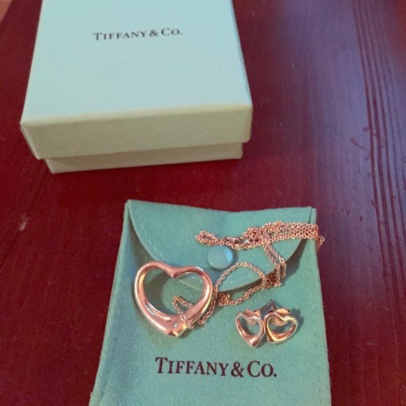 Tiffany & Co. Heart necklace & earings