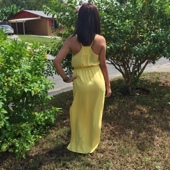 🚫SOLD🚫 Beautiful Yellow Maxi Dress - Picture 4 of 4