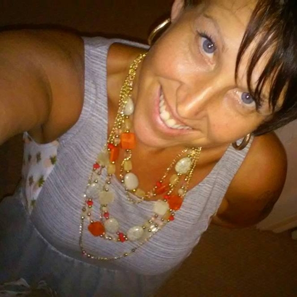 Meet your Posher, Sheila