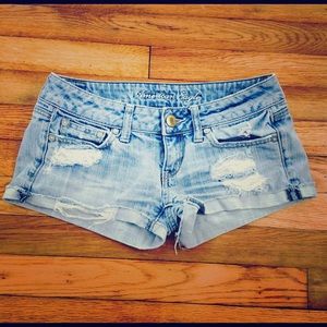 American Eagle distressed denim shorts