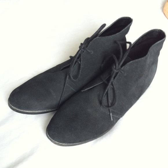 Black Suede Steve Madden Shoes