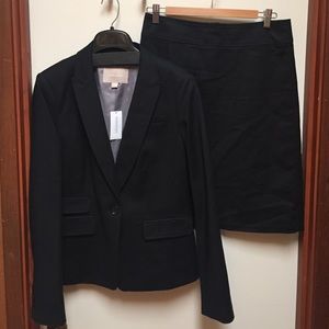 Banana Republic cotton suit blazer - cool pockets