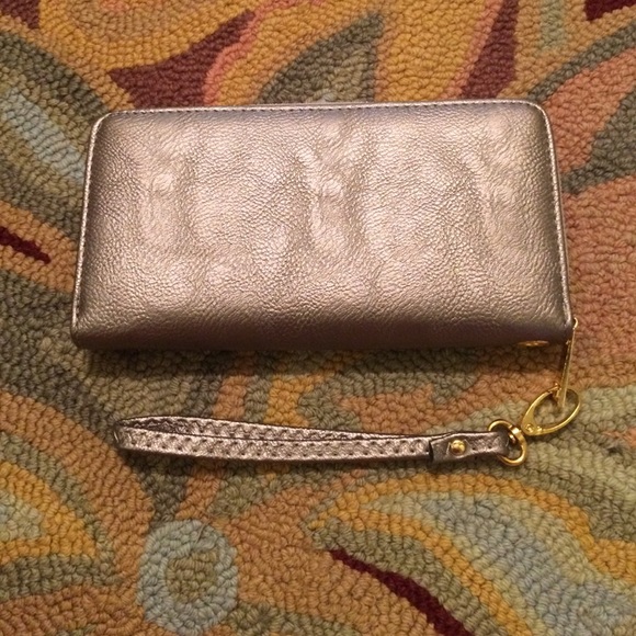 Wallet - Picture 1 of 2