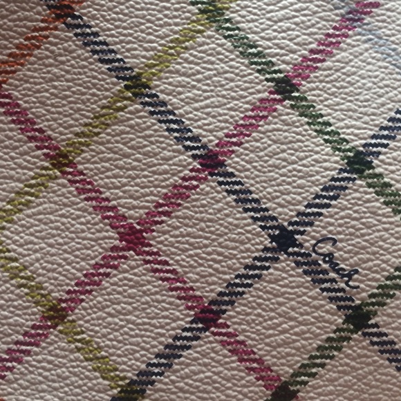 Coach wristlet - Picture 3 of 4