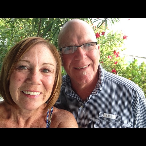 Meet your Posher, Pam - Picture 1 of 1