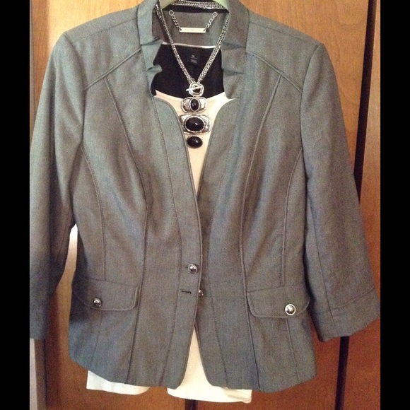 WHBM very chic blazer/jacket.  Worn 1 time.