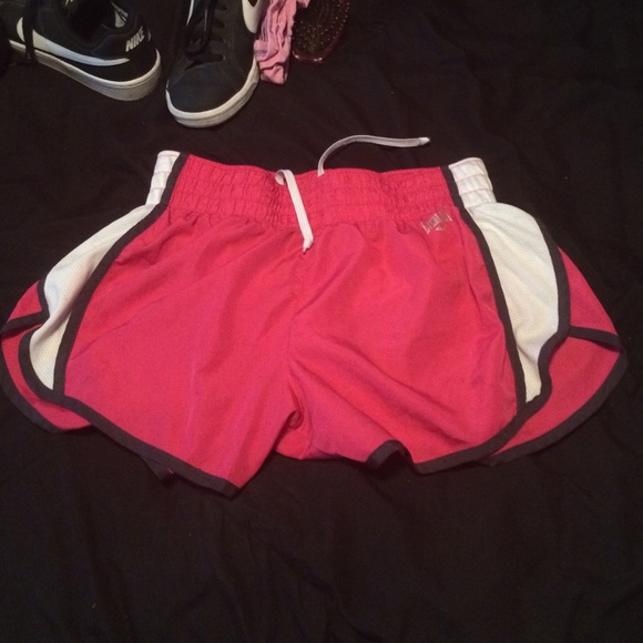 Everlast running shorts
