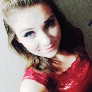 Meet your Posher, Eva