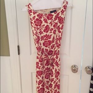 Ann Taylor silk dress. 6 petite.  Classic!