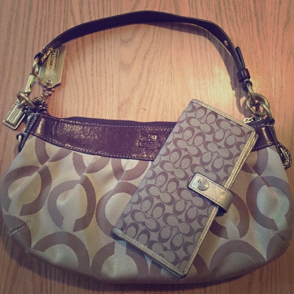 Coach wallet