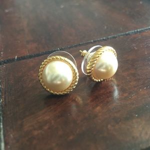Kate Spade pearl earrings with gold braided trim