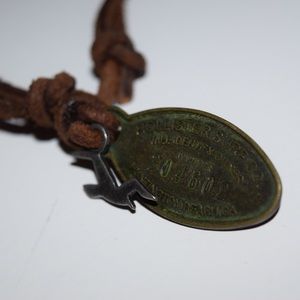 🔸Hollister Necklace