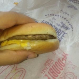 Meet your Posher, Nayeli