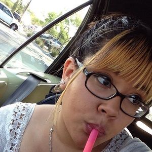 Meet your Posher, Kaylee