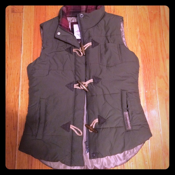Hunter Green Vest