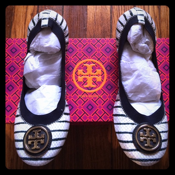 Tory Burch Caroline ballet flats, new in box