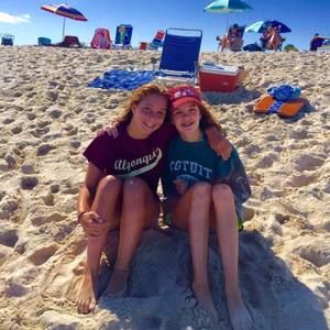 Meet your Posher, Amelia